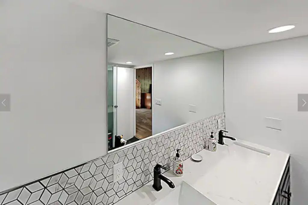 Photo of Bathroom in North Upper Truckee