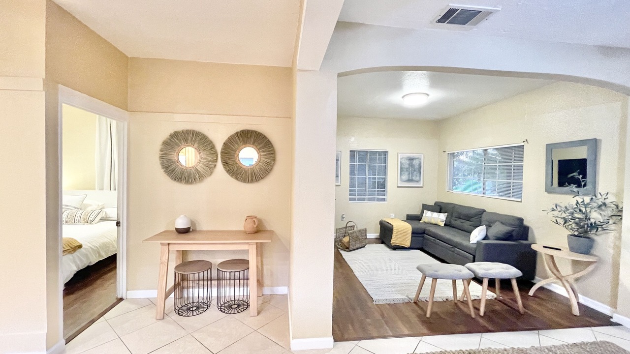 Photo of Livingroom in Southeastern Sacramento