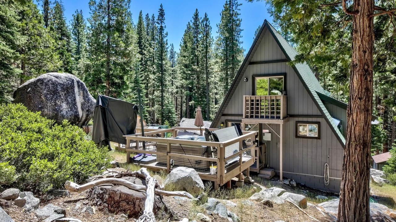 Photo of Outdoor in Christmas Valley