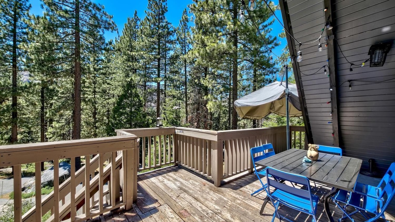Photo of Outdoor in Christmas Valley