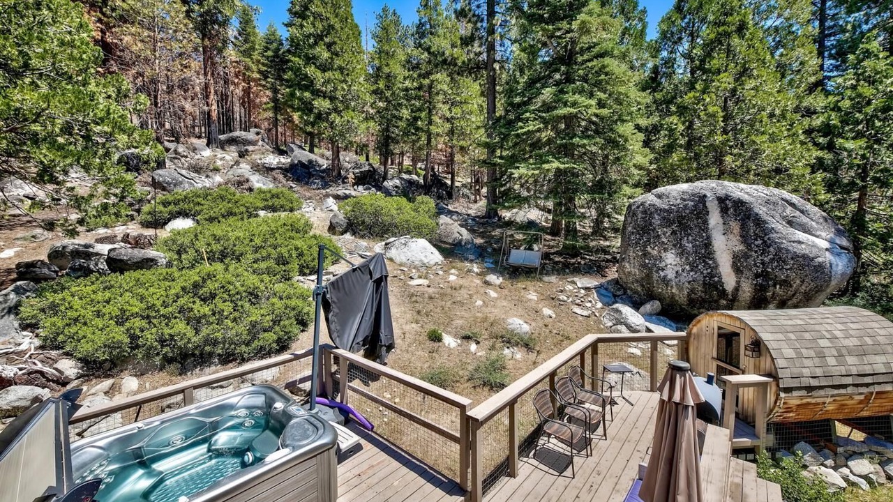 Photo of Outdoor in Christmas Valley