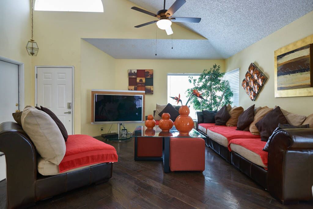 Photo of Livingroom in Perris