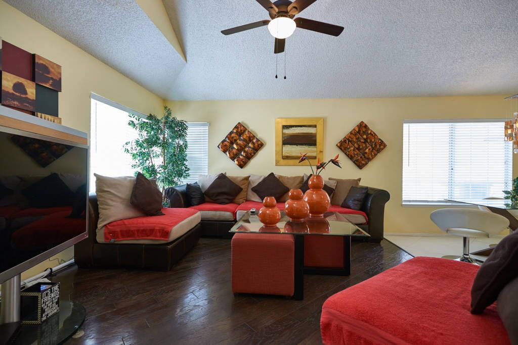 Photo of Livingroom in Perris