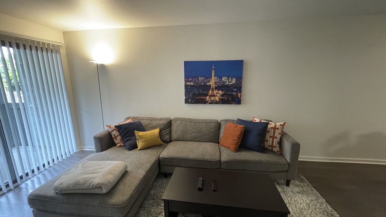 Photo of Livingroom in Castro Valley