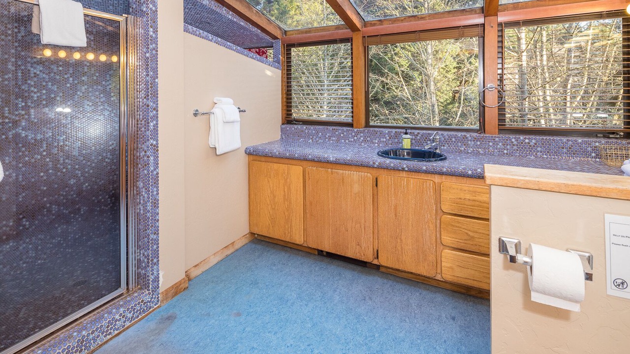 Photo of Bathroom in Trinidad