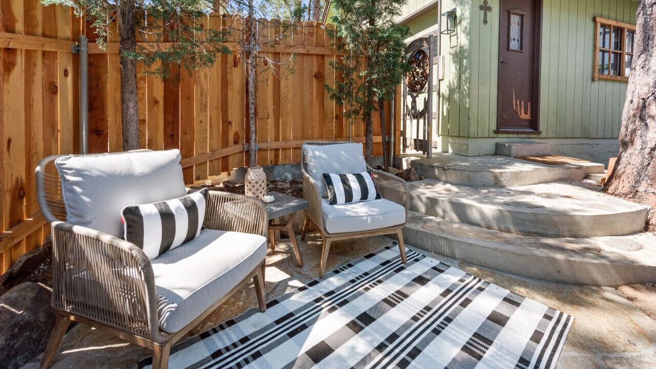 Photo of Patio Balcony in Whispering Forest