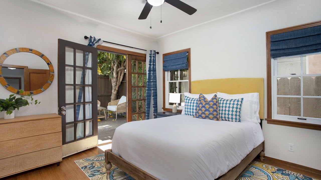 Photo of Bedroom in Belmont Shore