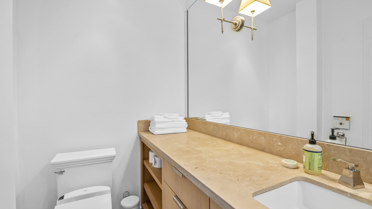 Photo of Bathroom in Marina Peninsula