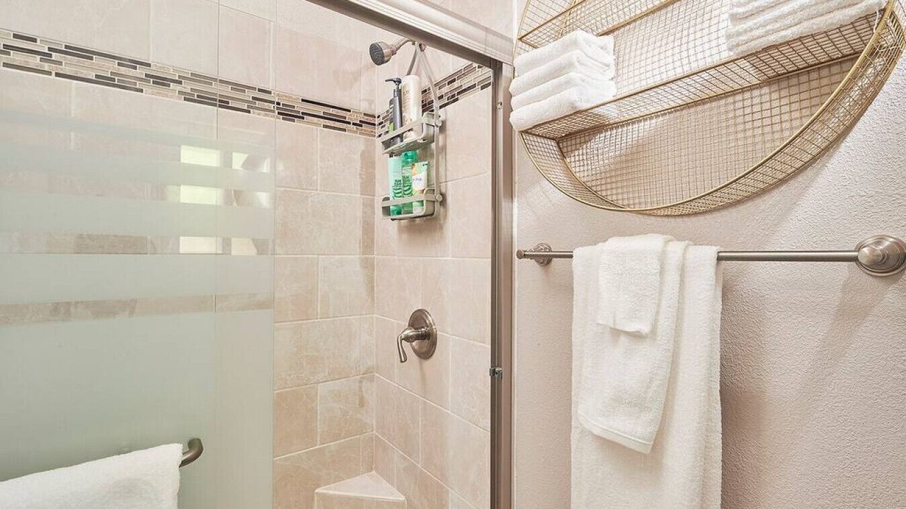 Photo of Bathroom in Tower District