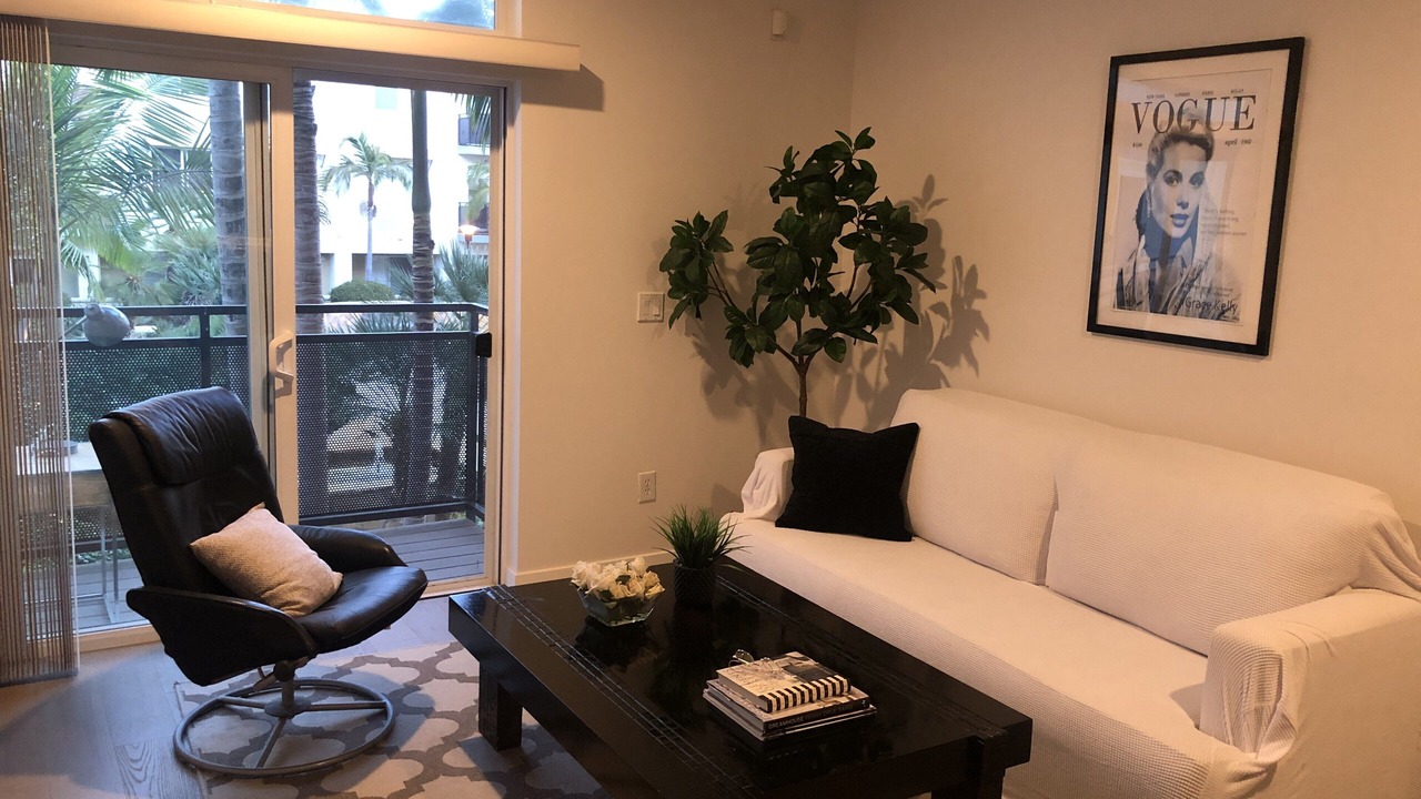 Photo of Livingroom in Playa Vista