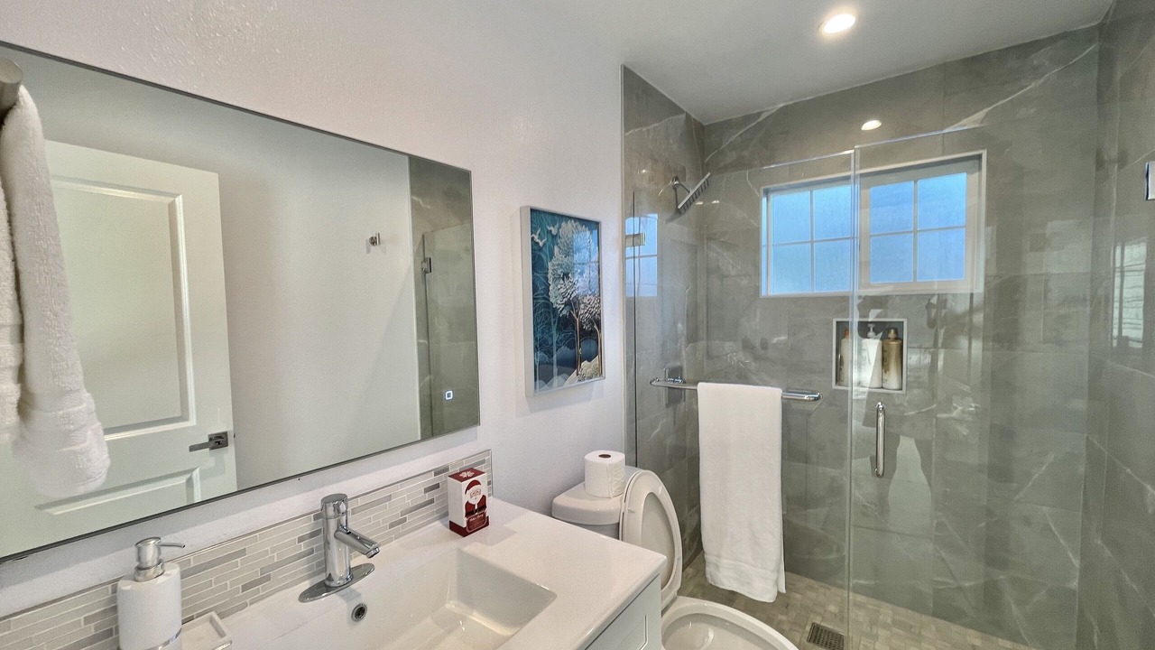 Photo of Bathroom in East Palo Alto
