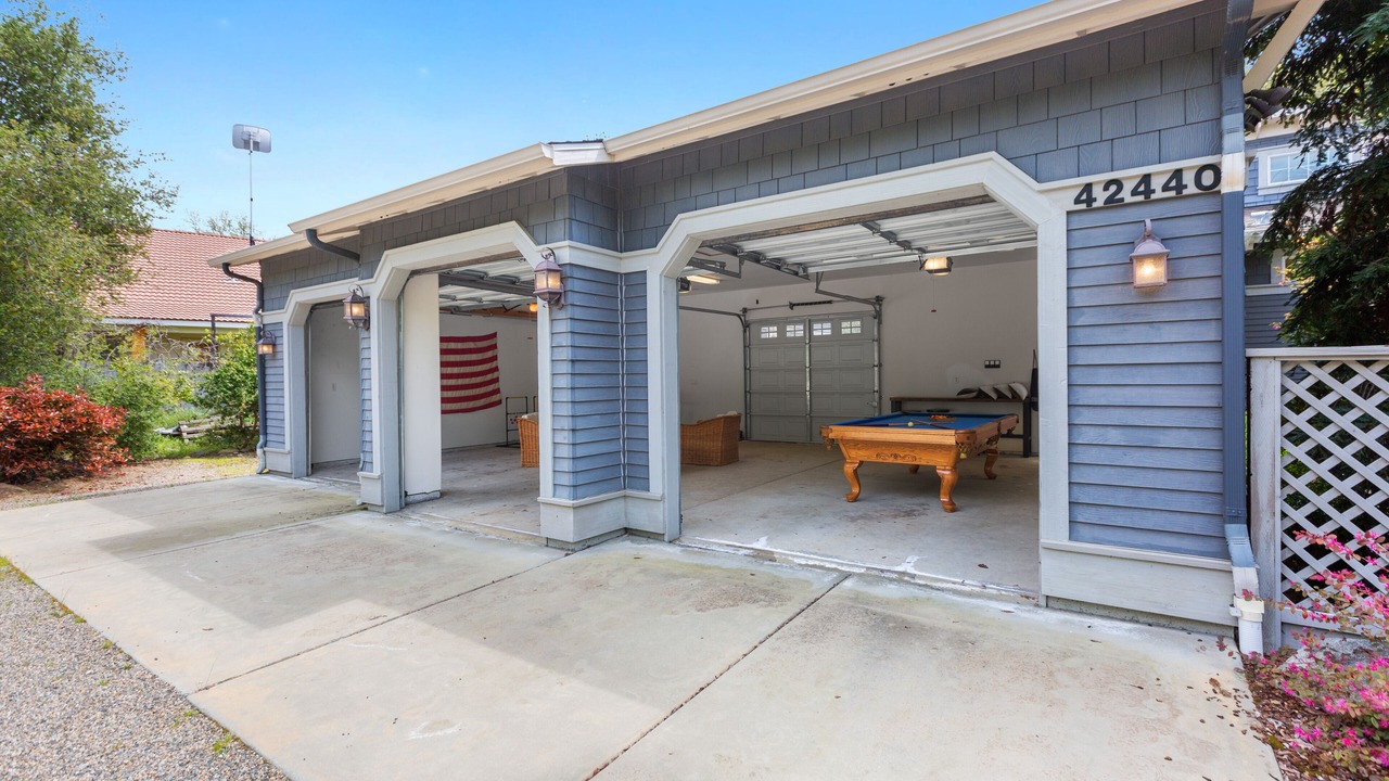 Photo of Patio Balcony in Three Rivers