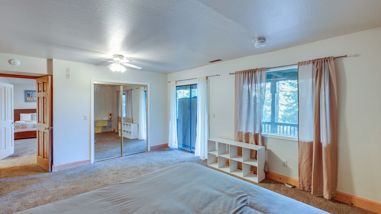 Photo of Bedroom in Pioneer Trail