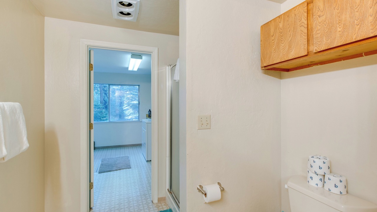 Photo of Bathroom in Pioneer Trail