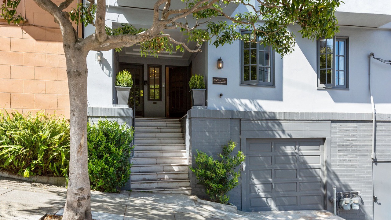 Photo of Others in Russian Hill