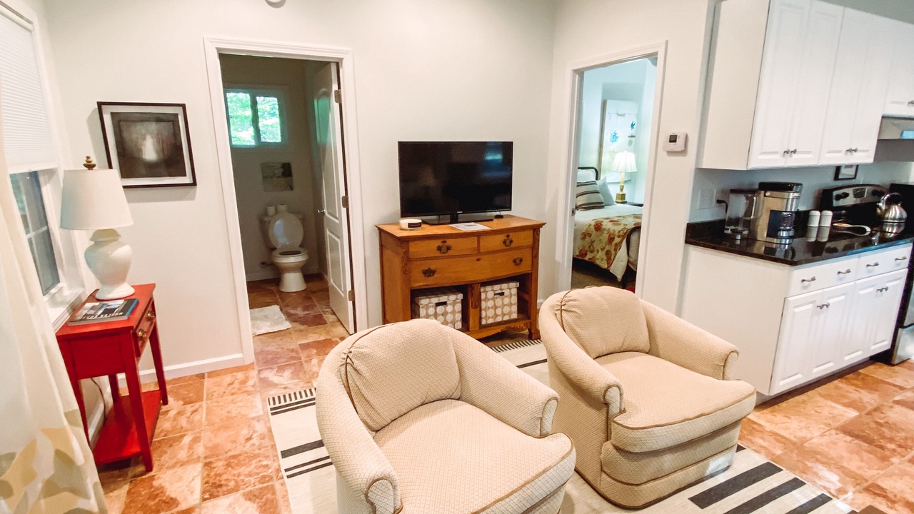 Photo of Livingroom in Cleveland
