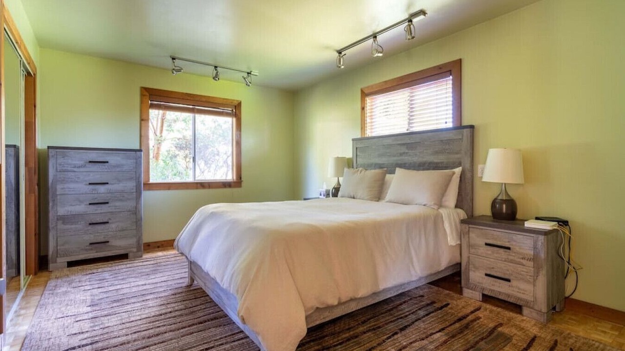 Photo of Bedroom in Point Reyes Station