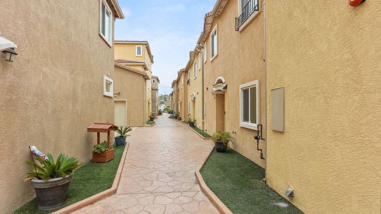 Photo of Outdoor in Lincoln Acres