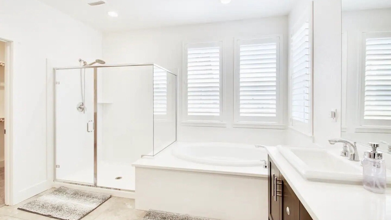 Photo of Bathroom in Lathrop
