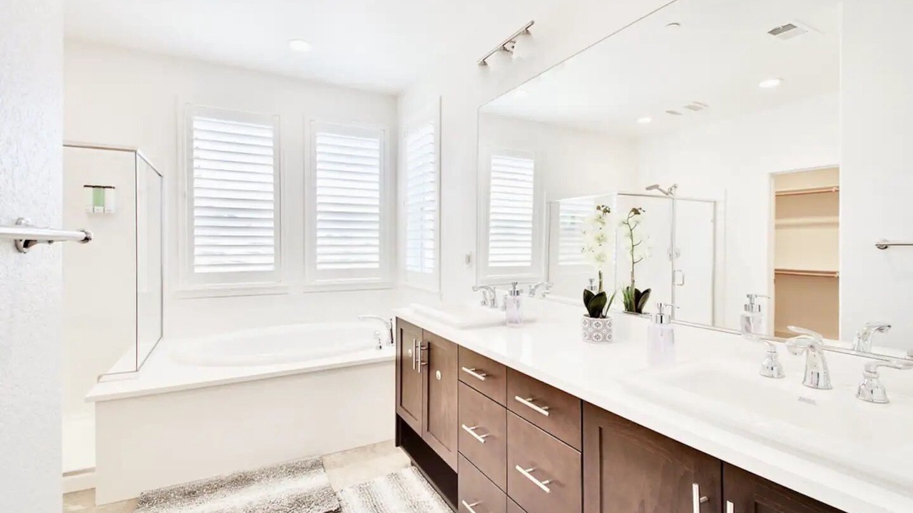 Photo of Bathroom in Lathrop