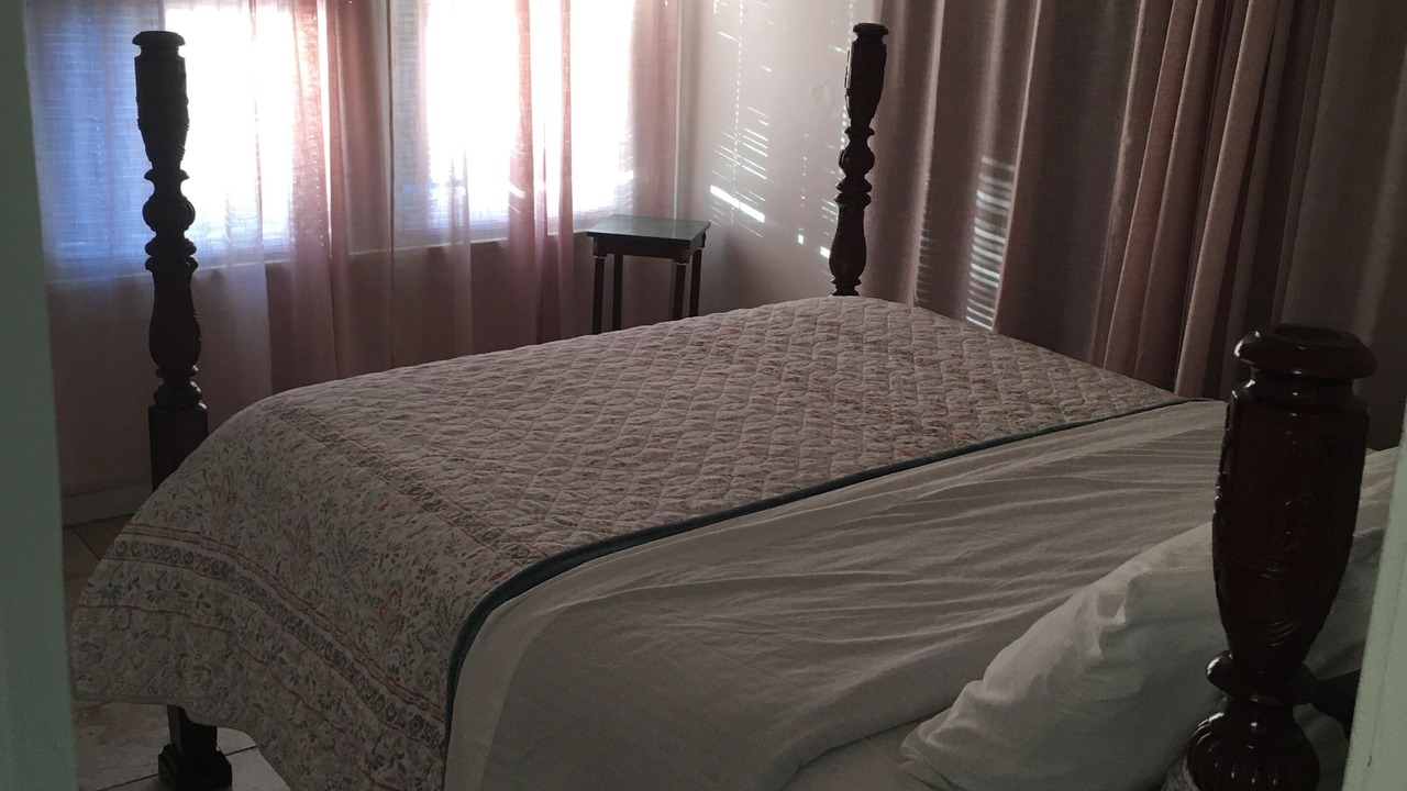 Photo of Bedroom in Lone Pine