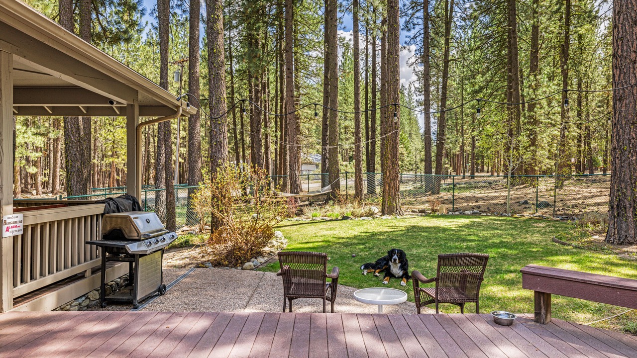 Photo of Patio Balcony in Graeagle