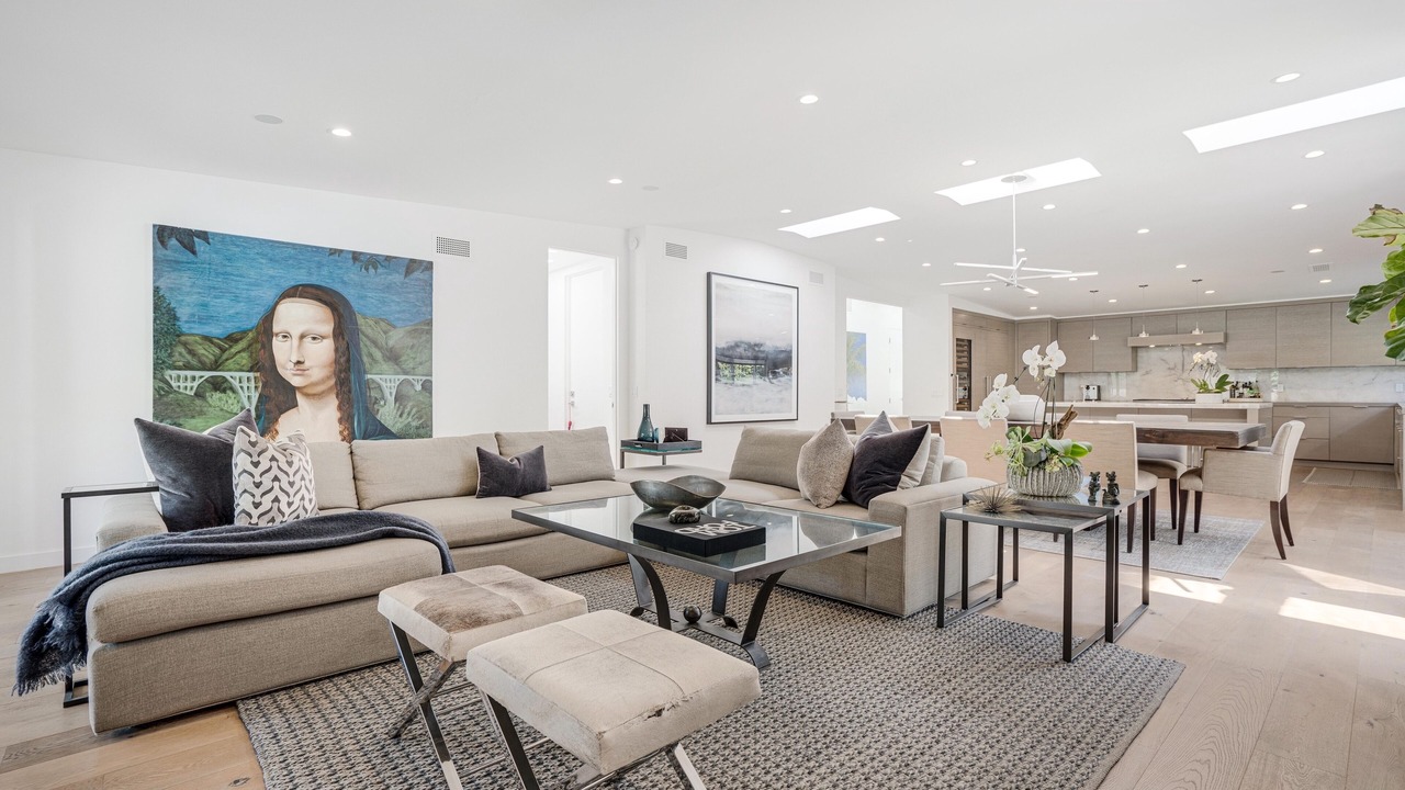 Photo of Livingroom in Malibu