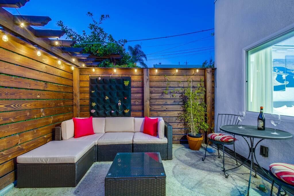 Photo of Outdoor in Kensington