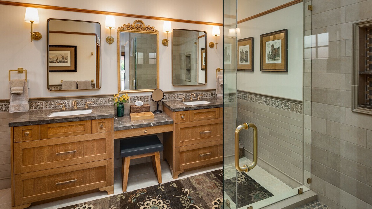 Photo of Bathroom in Mission Hills