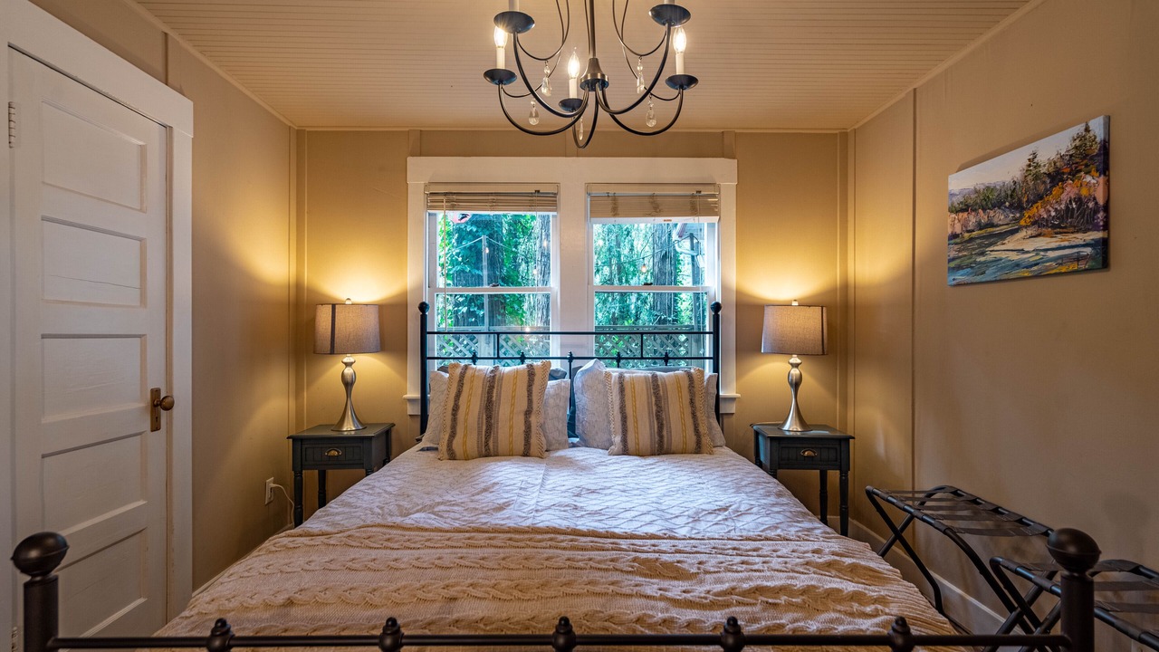 Photo of Bedroom in Monte Rio