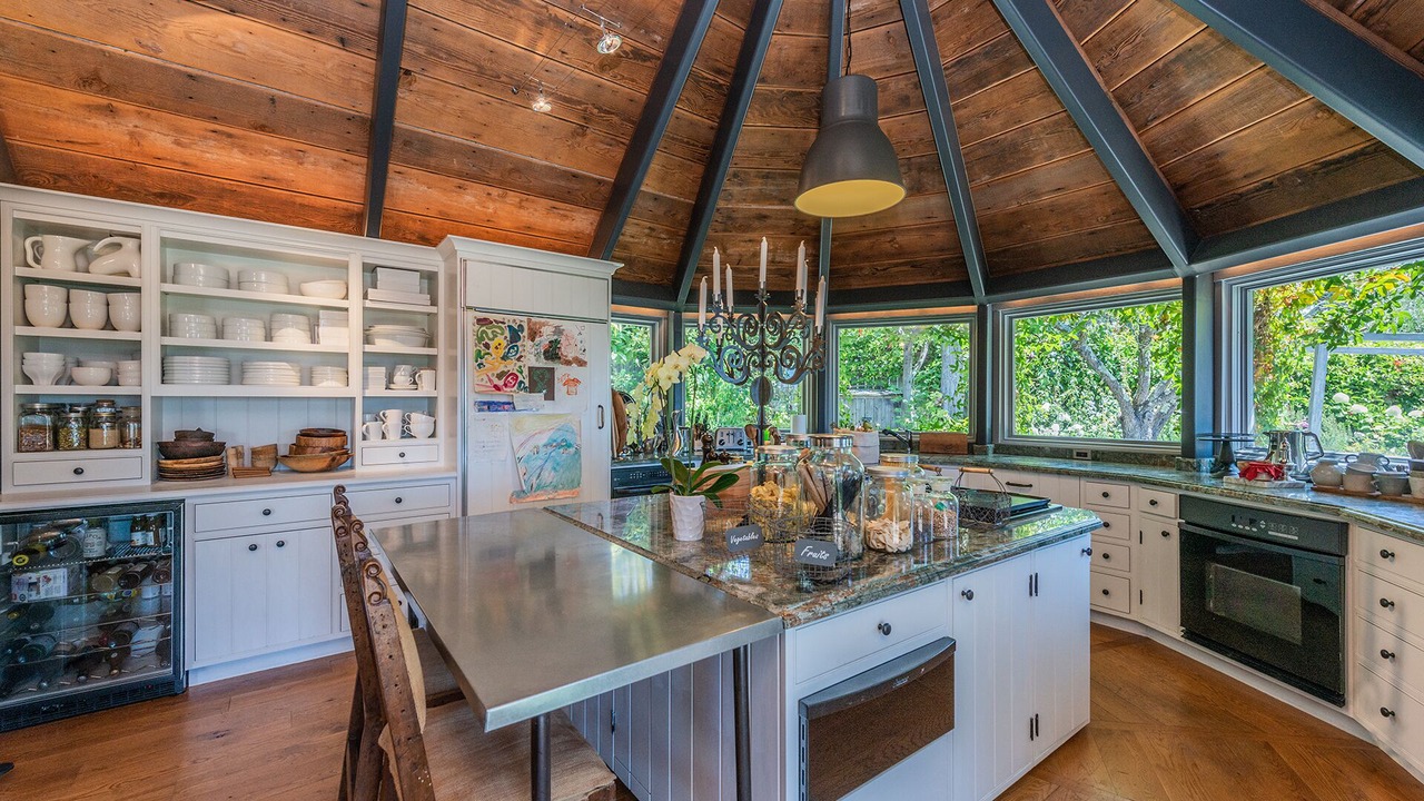 Photo of Kitchen in Belvedere Tiburon