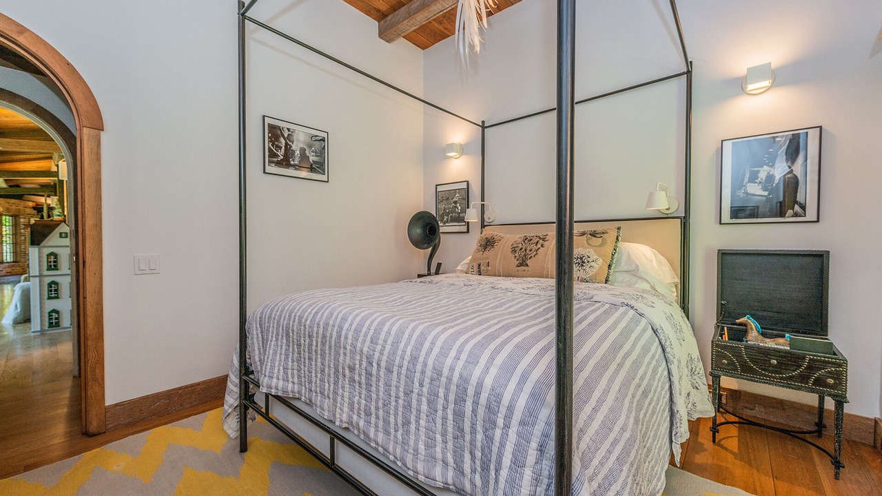 Photo of Bedroom in Belvedere Tiburon