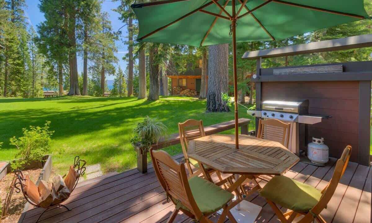 Photo of Outdoor in Tahoe Tavern