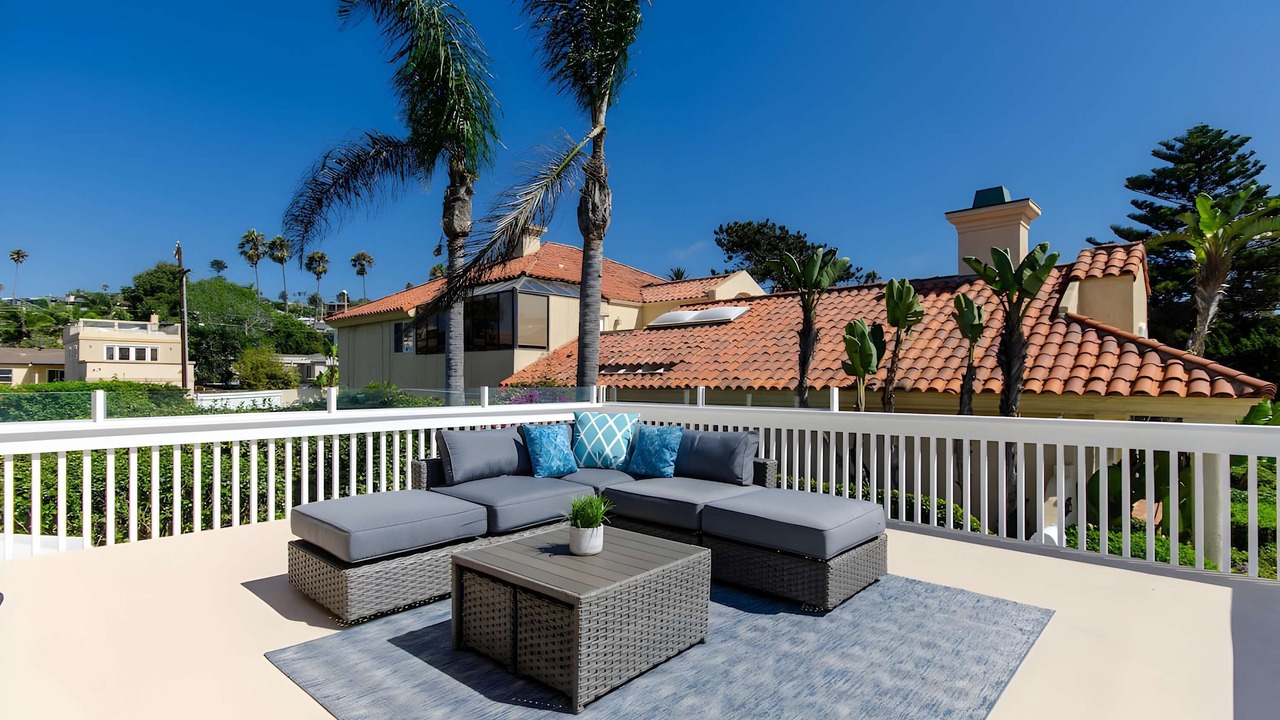 Photo of Patio Balcony in Sunset Cliffs