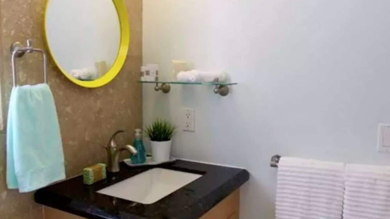 Photo of Bathroom in South Mission Beach