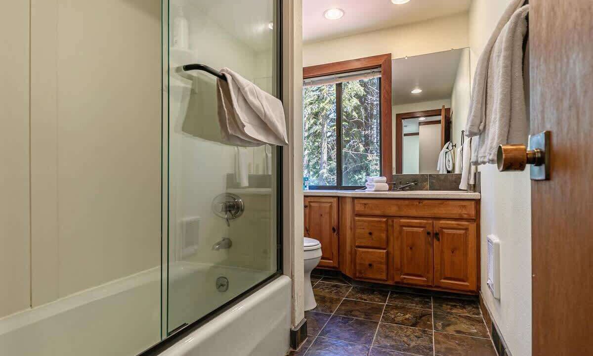 Photo of Bathroom in Tahoe Tavern