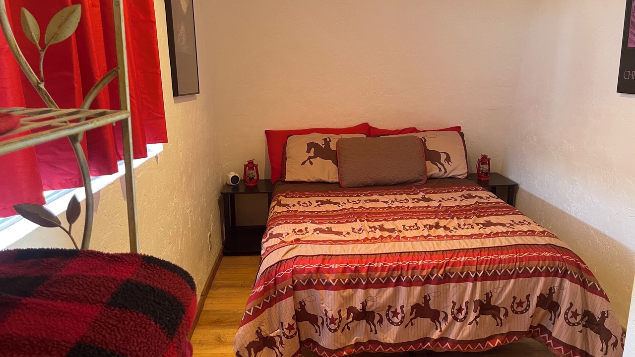 Photo of Bedroom in Warner Springs