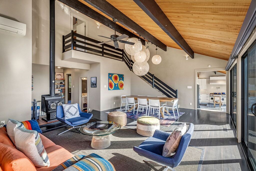 Photo of Livingroom in Glen Ellen