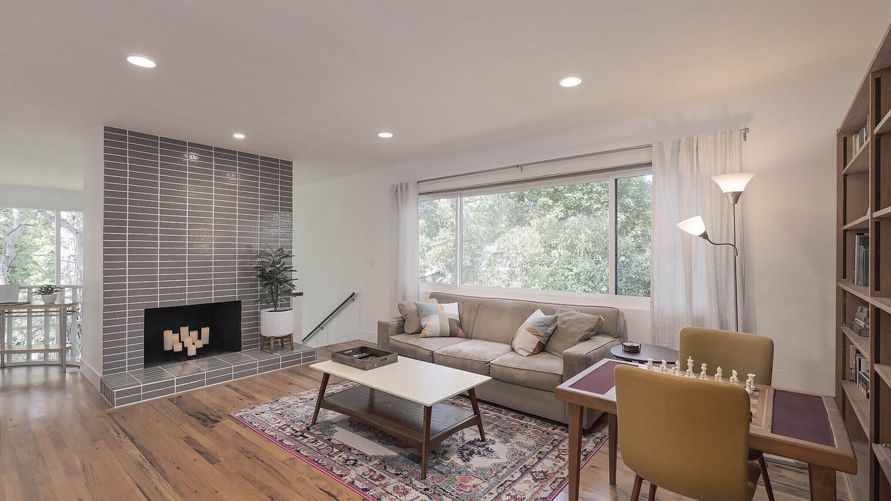Photo of Livingroom in Monterey