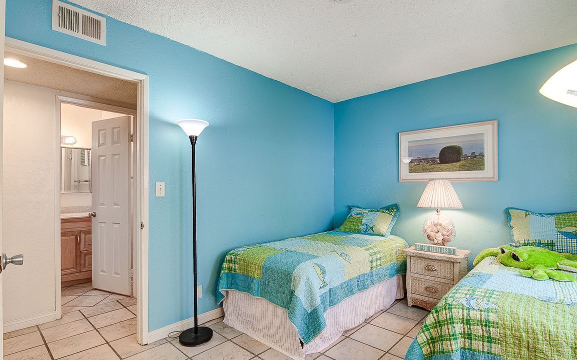 Photo of Bathroom in West Newport