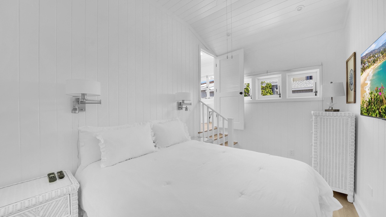 Photo of Bedroom in Laguna Beach