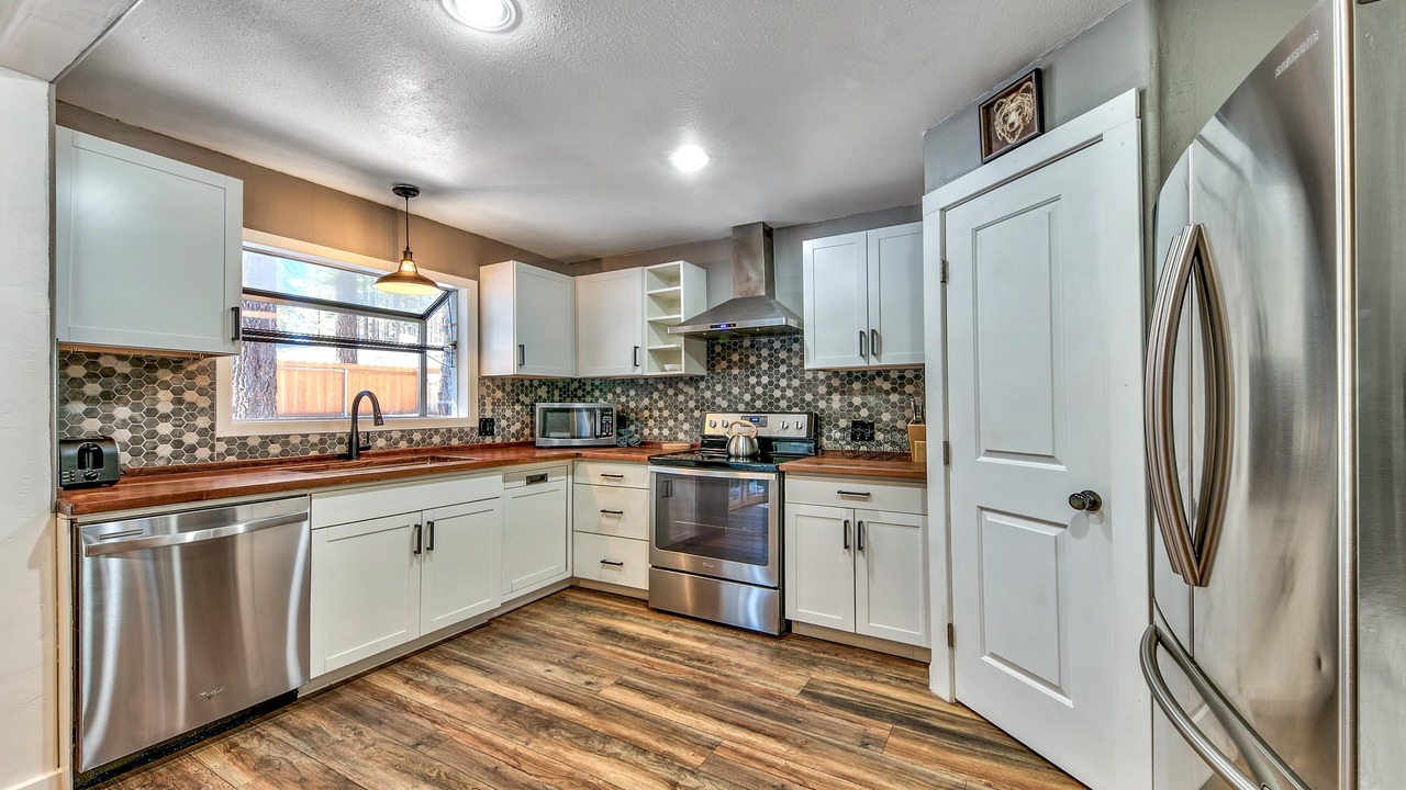 Photo of Kitchen in Black Bart