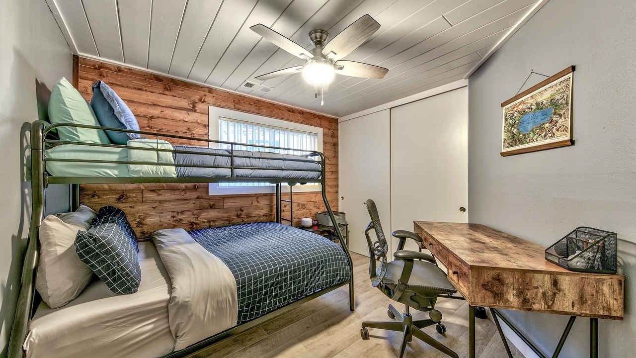 Photo of Bedroom in Black Bart