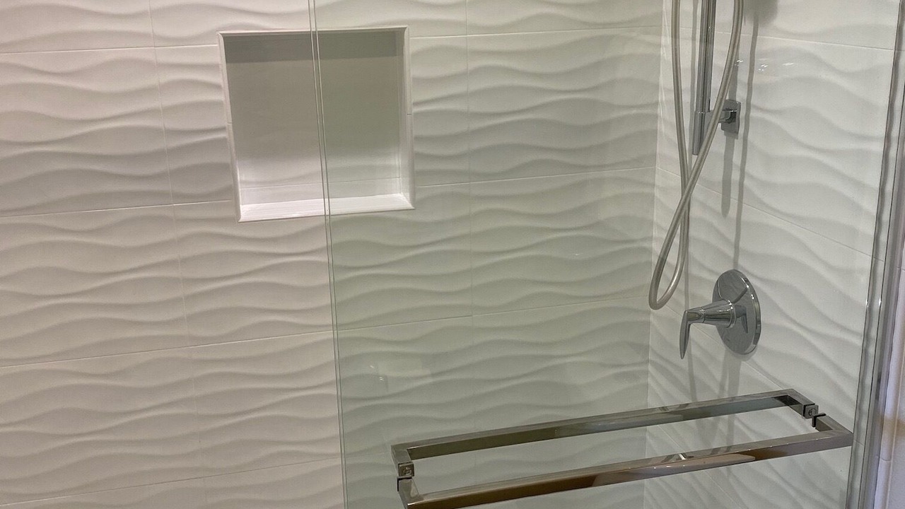 Photo of Bathroom in Alta Mesa