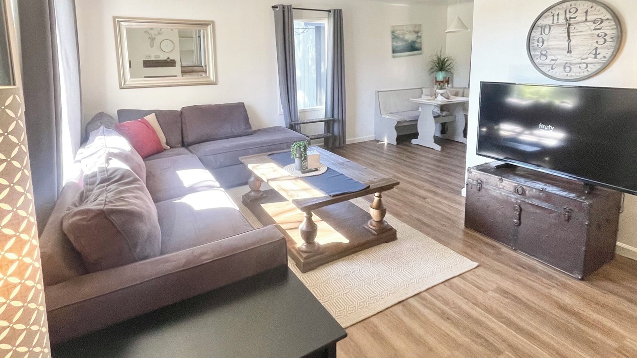 Photo of Livingroom in Oroville