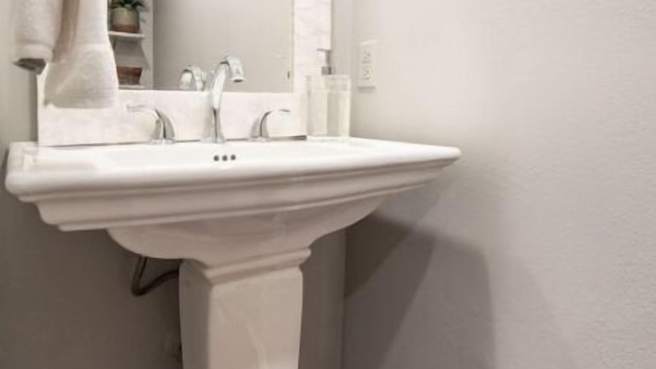 Photo of Bathroom in Beverly Grove