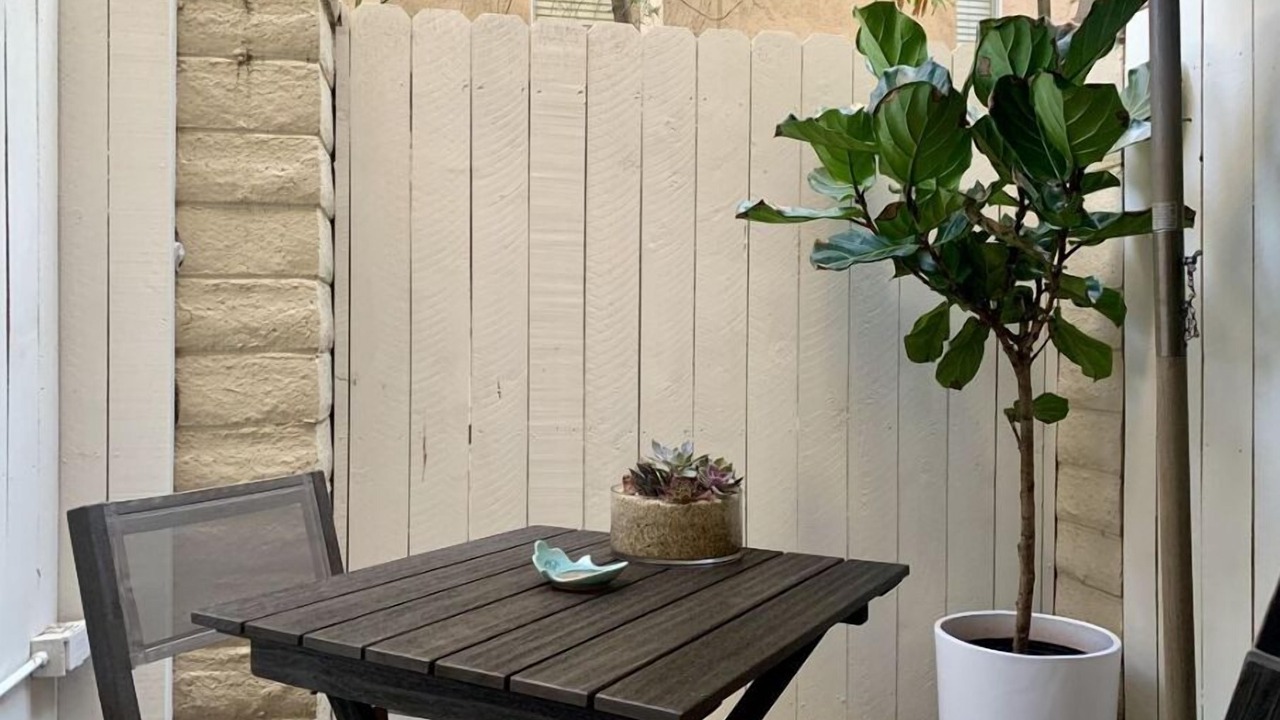 Photo of Outdoor in Beverly Grove