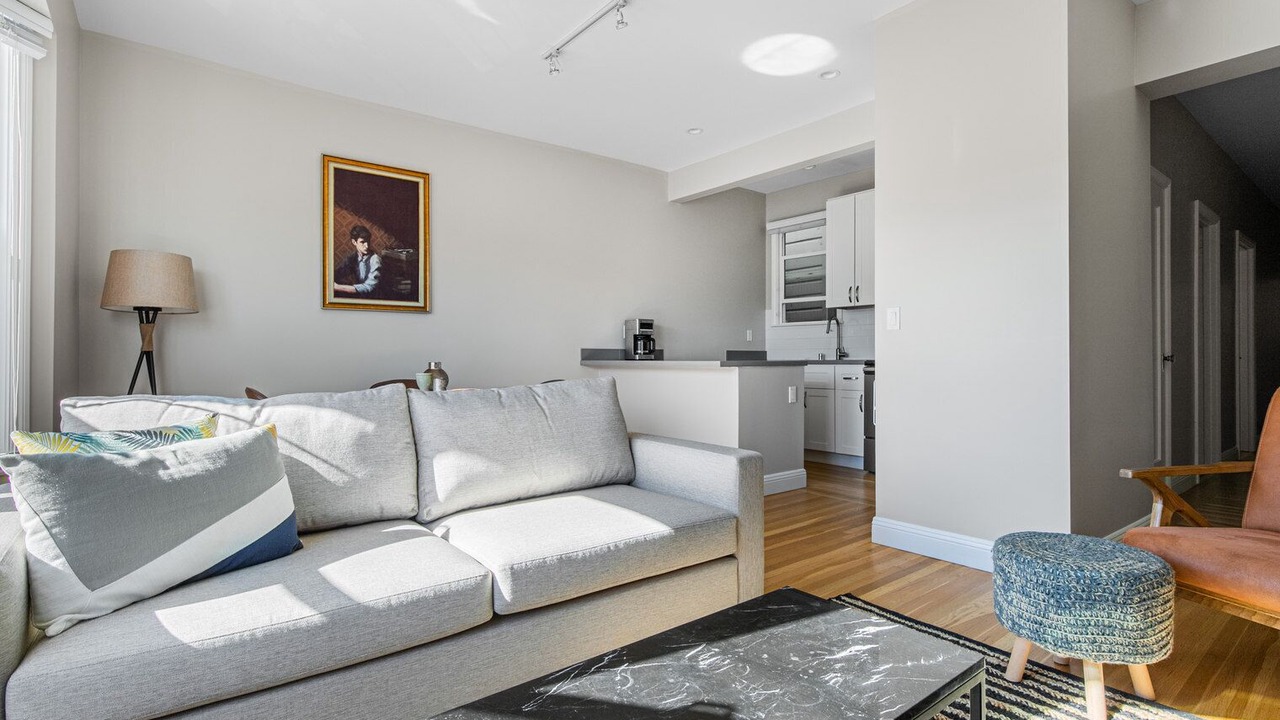 Photo of Livingroom in Marina District