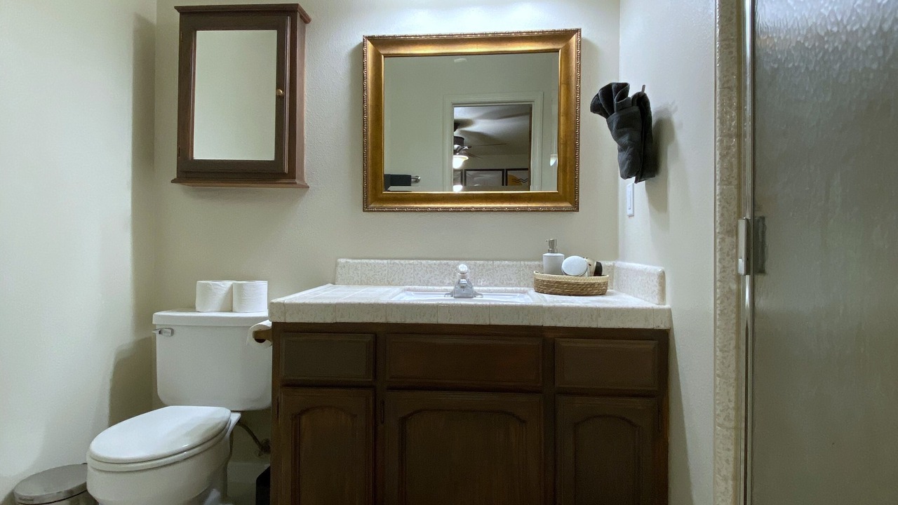 Photo of Bathroom in Oakhurst