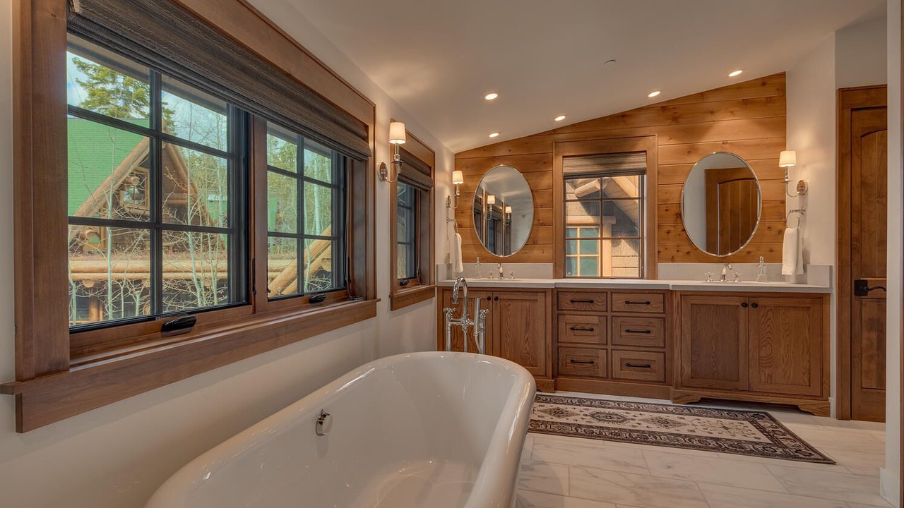Photo of Bathroom in Tahoe City
